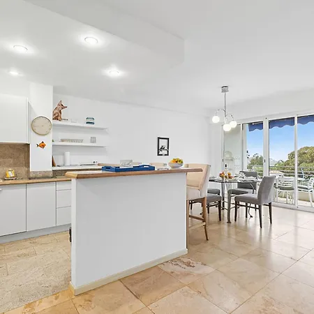 Le Soleil D'antibes - Happy *