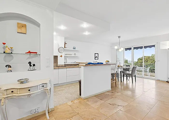 Le Soleil D'antibes - Happy