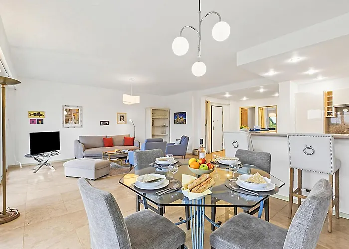 Le Soleil D'antibes - Happy Apartamento Antibes